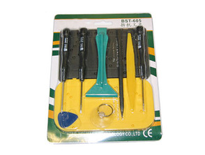 Acquista Toolkit for iPhone 4/4s/5G 10 in 1 Toolkit for iPhone 4/4s/5G 10 in 1
